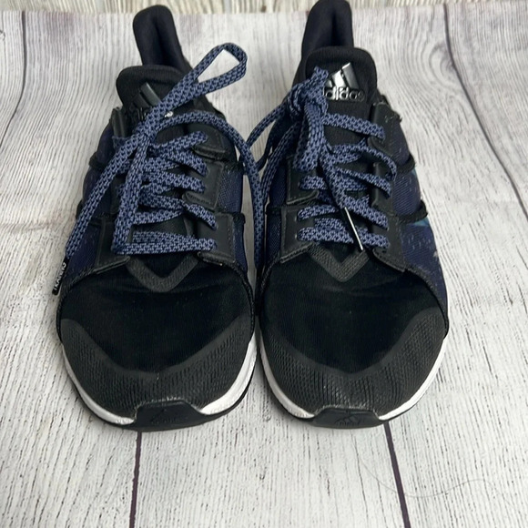 Adidas Bounce shoes size 7 - Picture 2 of 6